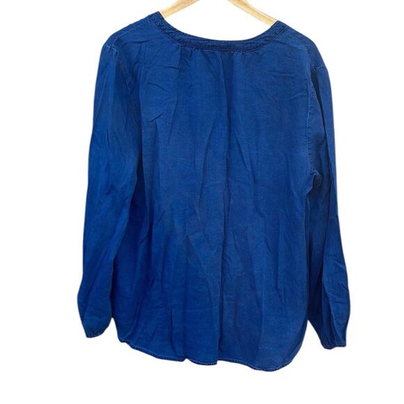 Old Navy chambray long sleeve v-neck blouse size XL - Picture 2 of 7